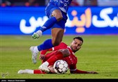دیدار تیم های پرسپولیس و استقلال -1