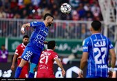 دیدار تیم های پرسپولیس و استقلال -1