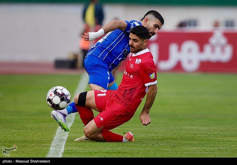 برگزاری دیدار پیکان - پرسپولیس در ورزشگاه پاس قوامین تهران