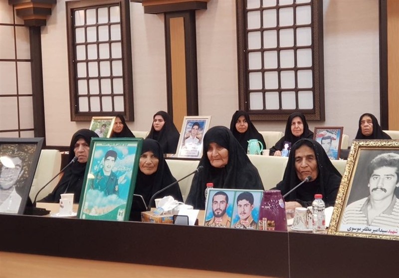 مادران شهید، وارثان صبر و اسوه‌های ایثار