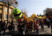 مراسم شادپیمایی عروسک ها و  افتتاحیه سی امین جشنواره بین المللی تئاتر کودک و نوجوان همدان