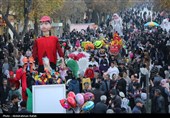 مراسم شادپیمایی عروسک ها و  افتتاحیه سی امین جشنواره بین المللی تئاتر کودک و نوجوان همدان