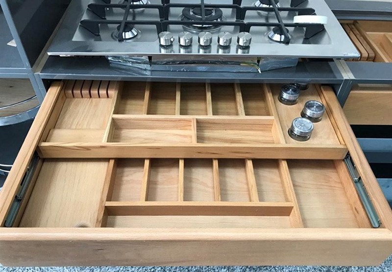 اکسسوری کابینت، جاقاشقی و جاقاشق‌چنگالی؛ کلید نظم و زیبایی در آشپزخانه‌های مدرن