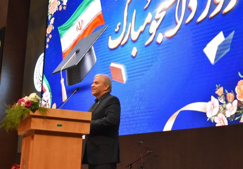 دانشگاه باید محل طرح آزادانه اندیشه‌ها، مناظره‌های سازنده و رشد فکری دانشجویان باشد