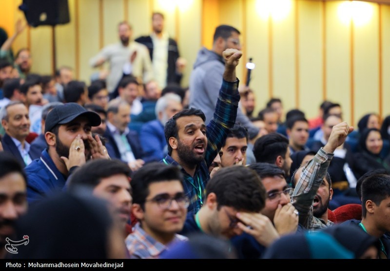 مطالبه‌گری دانشجویان موتور محرک پیشرفت‌ کشور