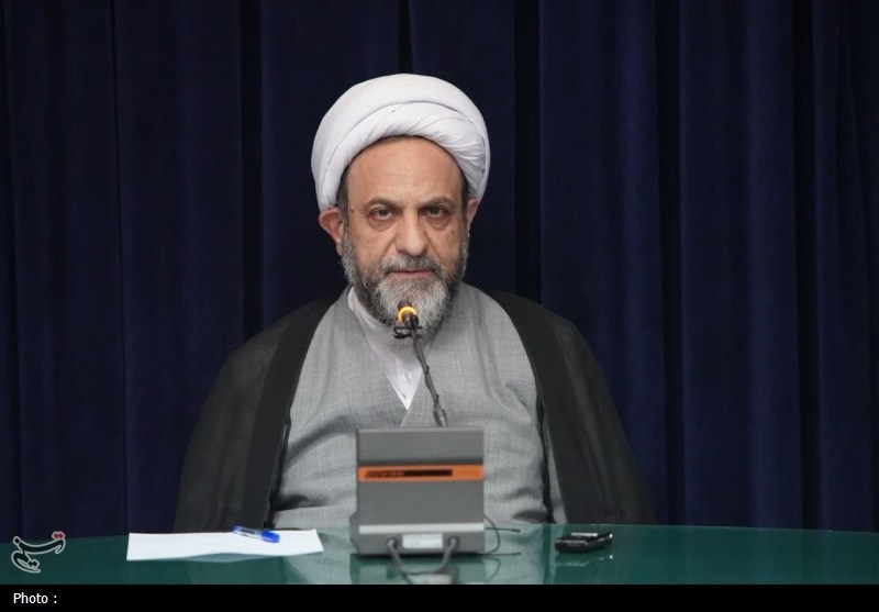 جهاد تبیین و پایبندی به محور ولی‌فقیه کلید تحقق انسجام ملی