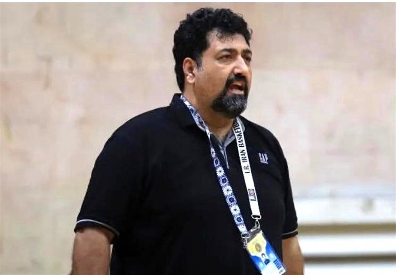 برزگری: کوتوله‌ها، خودشان را مالک بسکتبال می‌دانند!