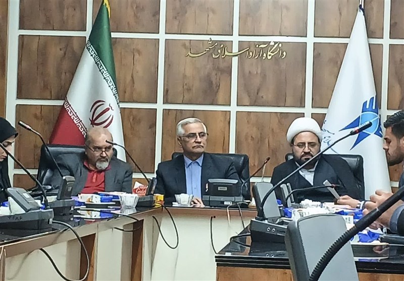 تجلیل از دانشجو بدون فراهم‌سازی فضای آزاداندیشی معنا ندارد