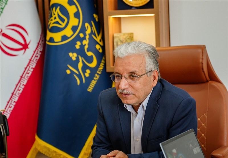 10 درصد پایان‌نامه‌های تقاضا محور به صنایع تحویل داده می‌شوند