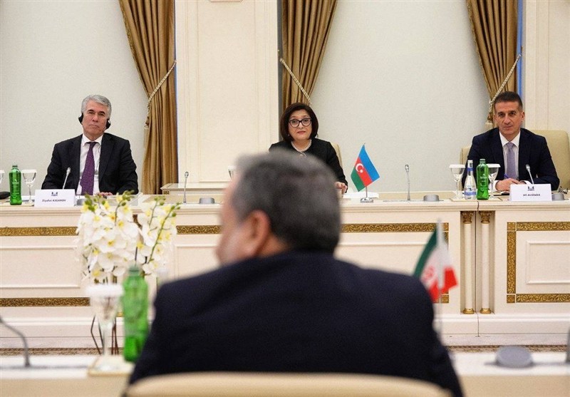 عراقجي يلتقي رئيسة البرلمان في جمهورية أذربيجان