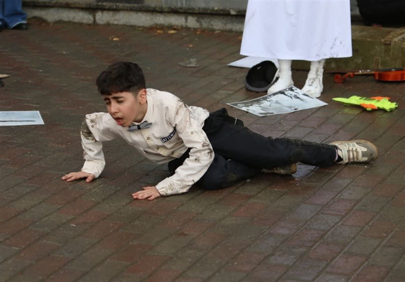 زندگی در جنگ برای کودکان شرم‌آور و یک جنایت واقعی است