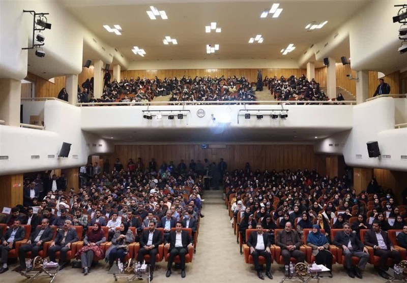 مطالبات انجمن اسلامی دانشگاه شهید باهنر کرمان از سخنگوی دولت