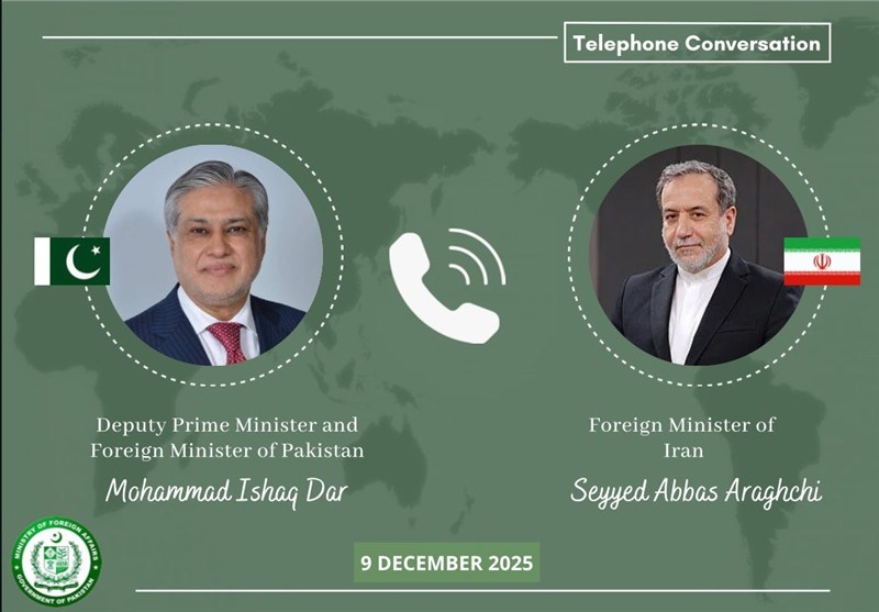 اتصال هاتفي بين وزيري الخارجية الإيراني والباكستاني