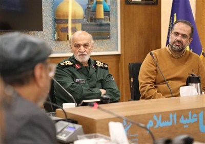 برخی  کتاب ها انحراف فکری جوانان و نوجوانان را هدف قرار داده اند