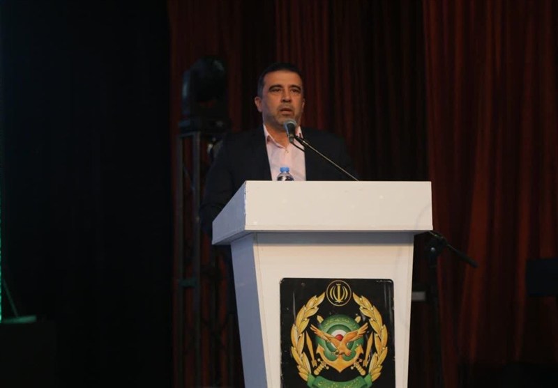 تجلیل ارتش از مقام مادر و همسر شهید در سالروز ولادت حضرت زهرا (س)