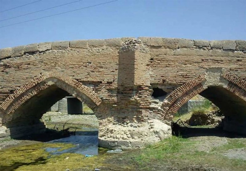 سند زنده تمدن تاریخی ایران در خطر نابودی؛ بازسازی پل مردق چای مراغه آغاز شد