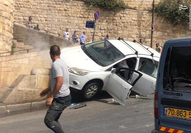 ببینید/یک اسرائیلی گروهی از اسرائیلی های حریدی را با خودرو زیر گرفت