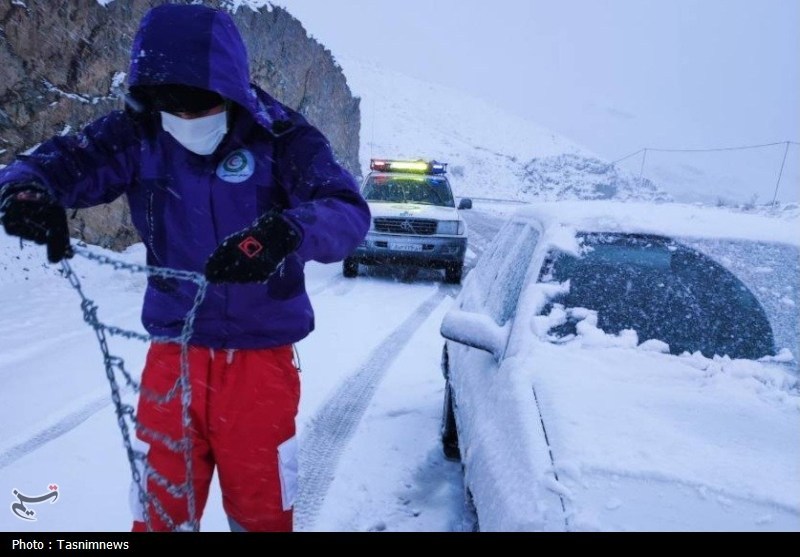 زنجان در آغوش نخستین برف پاییزی/ هشدار سطح نارنجی صادر شد