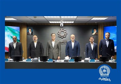 رونمایی از طرح پیش‌فروش ارز صادراتی برای اولین بار در بانک تجارت کلید خورد