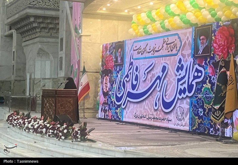 ریحانه سلامی: امام خمینی(ره) احیاگر عفت و ارزش‌های انسانی در جامعه اسلامی بود