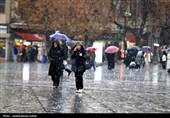 بارش باران و برف پاییزی درهمدان