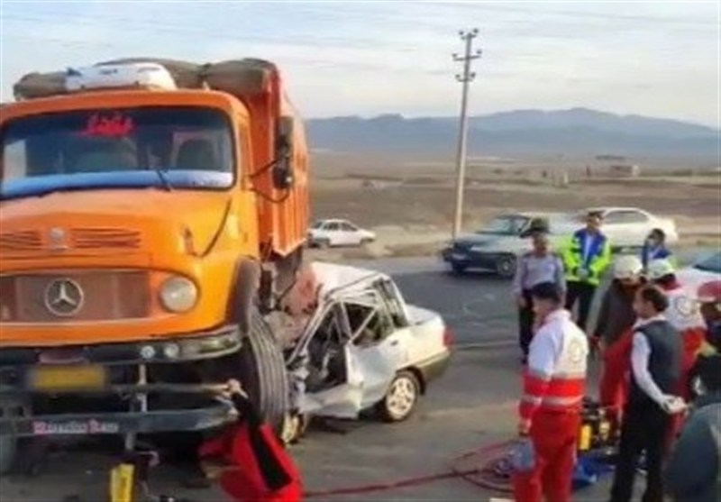 4 فوتی در تصادف پراید با کمپرسی در محور بیرجند - خوسف