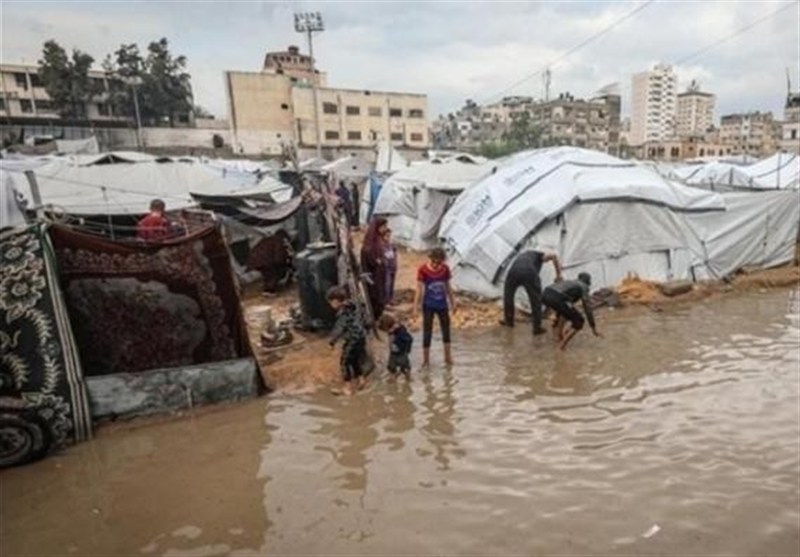 كارثة محققة بسبب الأمطار.. مليون ونصف نازح يعيشون أوضاعاً قاسية في غزة