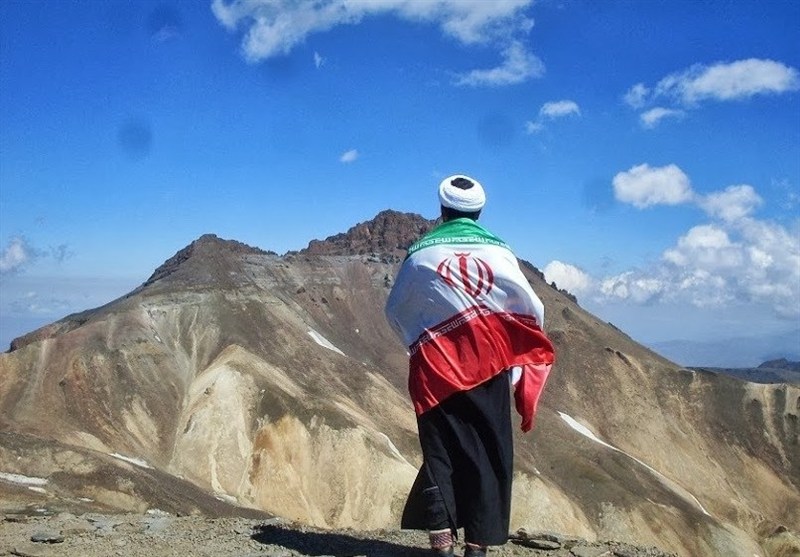 نشاط طلبگی | حضور 800 طلبه در رقابت‌های ورزشی حوزه علمیه قم