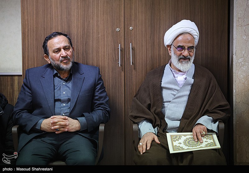 بازدید نماینده ولی فقیه در سپاه پاسداران از خبرگزاری تسنیم