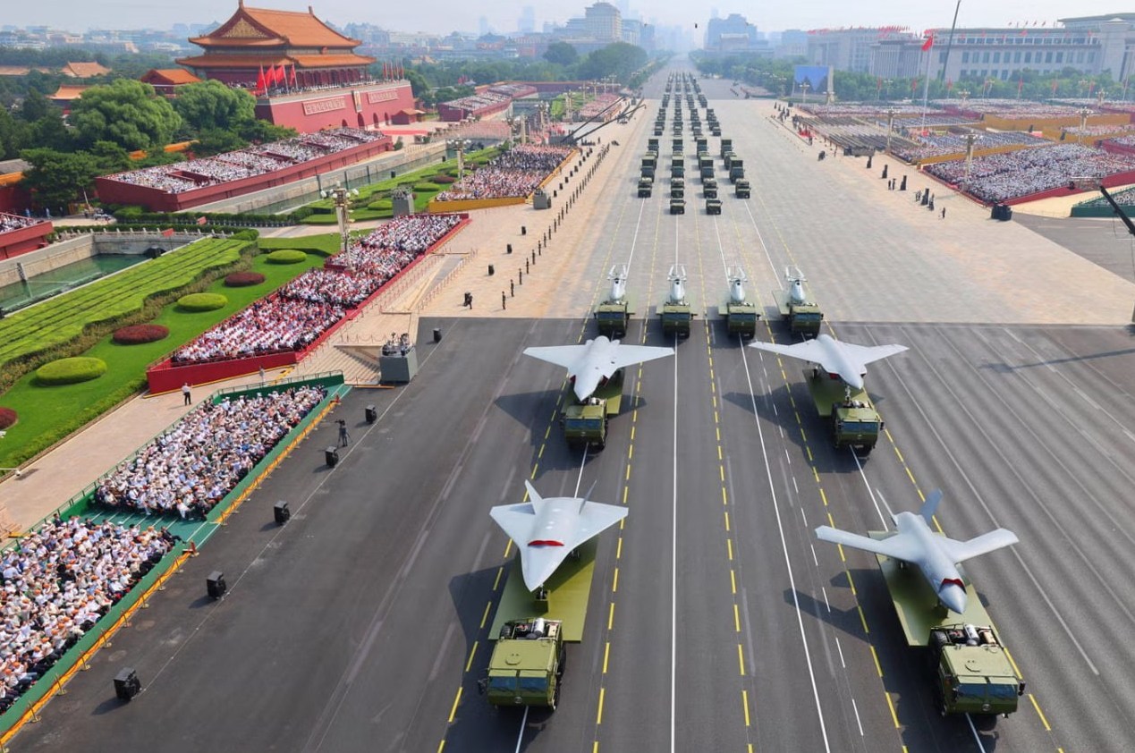 پنتاگون: چین جنگنده‌ها و شبکه‌های ماهواره‌ای آمریکا را فلج می‌کند