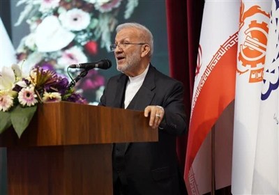 صنعت مس نقش مهمی در بهره برداری از ظرفیت‌های صادراتی ایران دارد