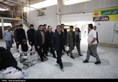 بازدید استاندار و کارگروه میدانی از 5 واحد تولیدی اردبیل برای رفع موانع تولید