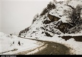 بارش برف در منطقه اشکور رحیم آباد- گیلان