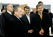 دیپلماسی اقتصادی به اصفهان رسید؛ بازدید وزیر خارجه از سالن بین‌المللی اجلاس