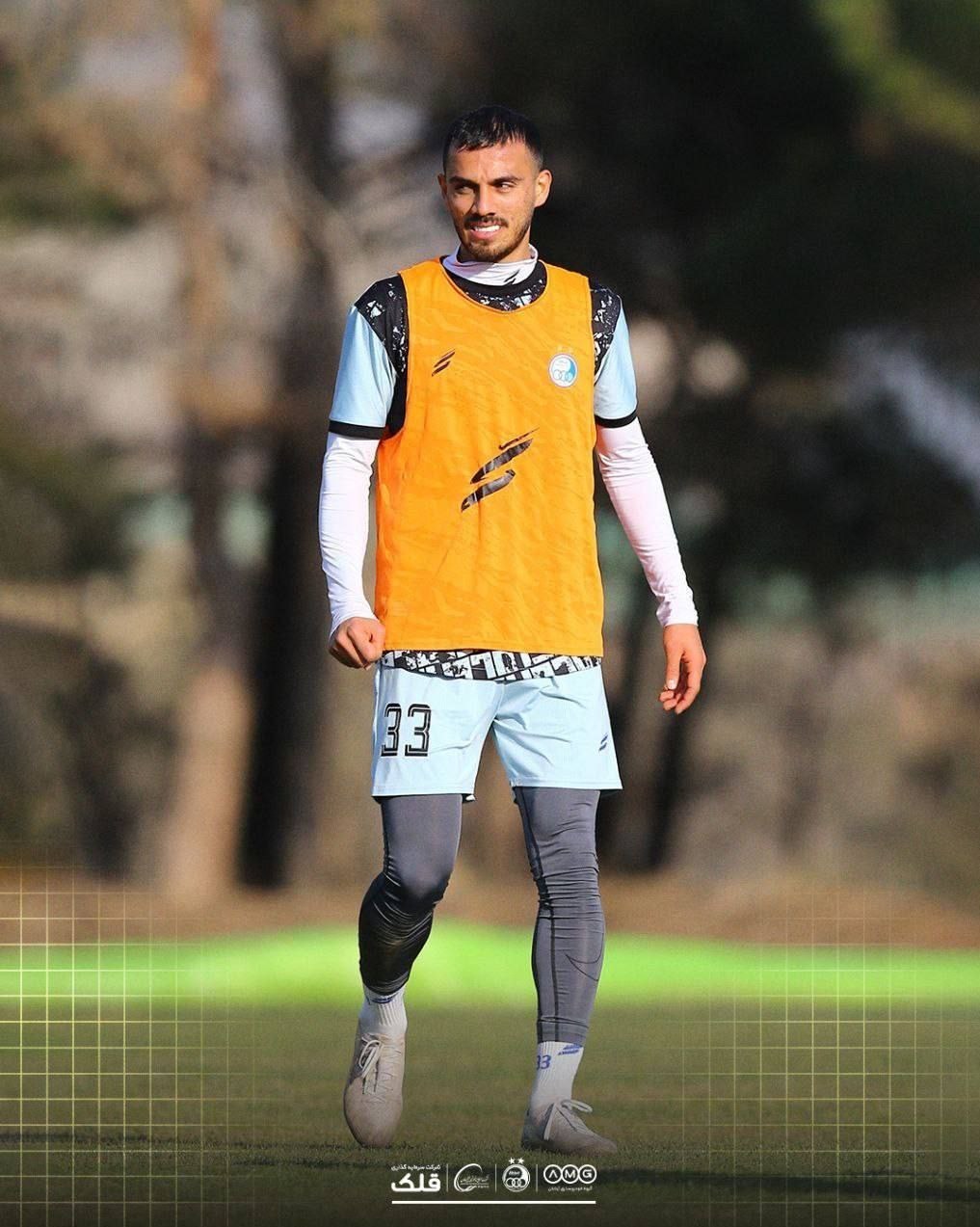 بازگشت رضاییان و جلالی به تمرین استقلال عکس