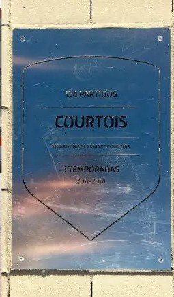 تیبو کورتوا , تیم فوتبال رئال مادرید , تیم فوتبال اتلتیکو مادرید اسپانیا , 