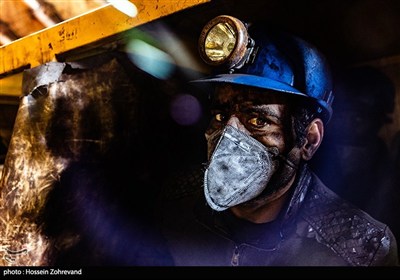 پرتره یکی از کارگران معدن زغال سنگ طبس