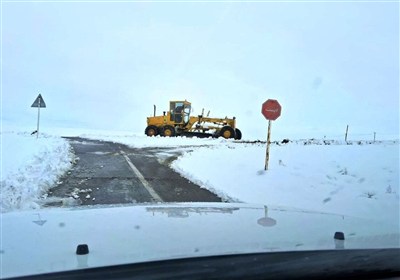 انسداد و محدودیت تردد در پی کولاک شدید در جاده‌های استان سمنان