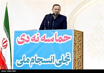 سخنرانی حمیدرضا مقدم‌فر استاد دانشگاه و مشاور فرمانده کل سپاه، در مراسم باشکوه 9 دی استان گلستان