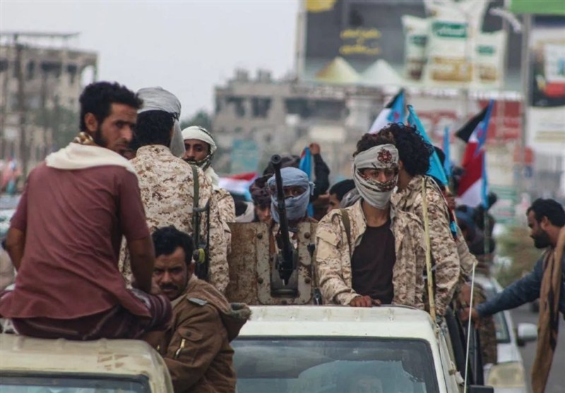 BAE Destekli Unsurların Yemen'in "Hadramut" Bölgesinin Bazı Kesimlerinden Geri Çekilmesi