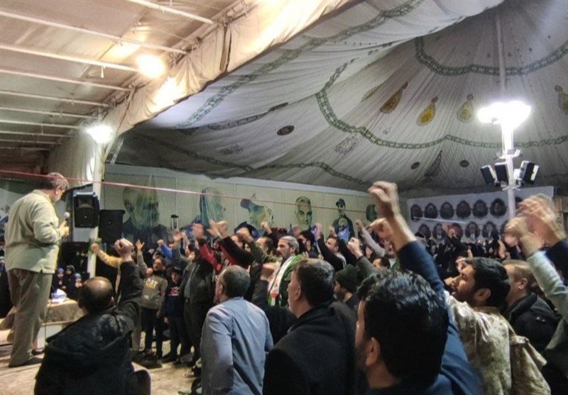 فریاد «مرگ بر آمریکا و اسرائیل» از کنار مزار حاج قاسم