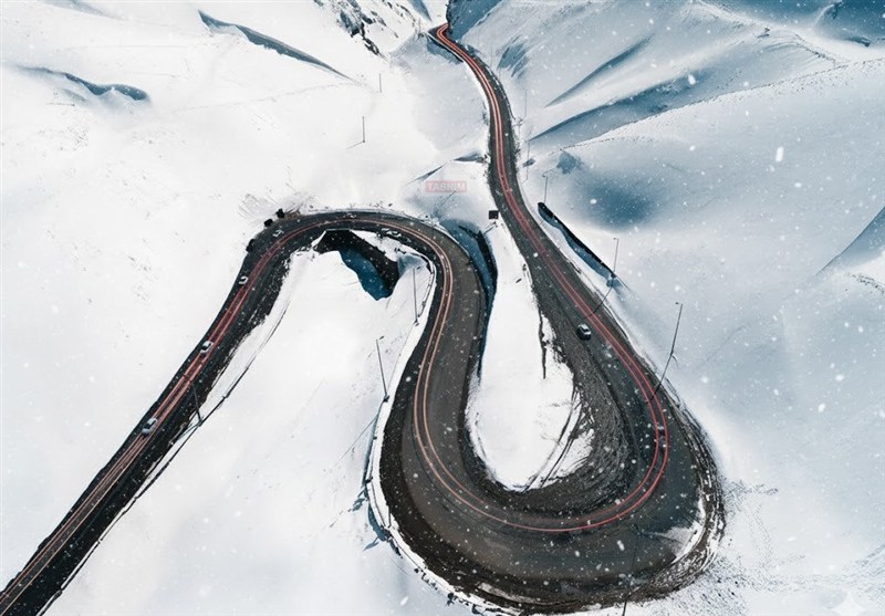 بارش برف و باران در جاده‌های 8 استان / ترافیک سنگین در کندوان