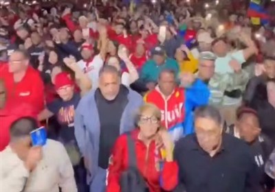 راهپیمایی شبانه ونزوئلایی‌ها و درخواست برای آزادی مادورو