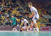والیبال لهستان| پیروزی نوروید با درخشش عبادی‌پور