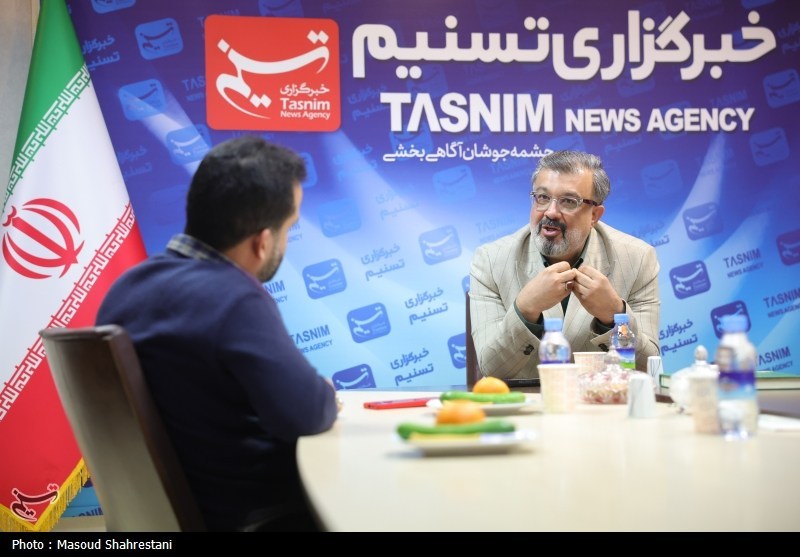 مجری , مجریان تلویزیون ایران , تلویزیون , صدا و سیما , هنرمندان ,