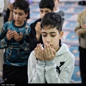 اعتکاف در مسجد صاحب الزمان شهر توپ آغاج