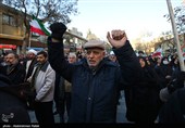 اجتماع مردم  همدان در اعتراض به وضعیت معیشتی و محکومیت اغتشاشات اخیر