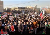 اجتماع مردم اصفهان در اعتراض به وضعیت معیشتی و محکومیت اغتشاشات اخیر
