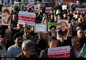 اجتماع مردم اصفهان در اعتراض به وضعیت معیشتی و محکومیت اغتشاشات اخیر