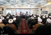 گردهمایی روحانیون و اساتید حوزه در حمایت از بیانات امام خامنه‌ای